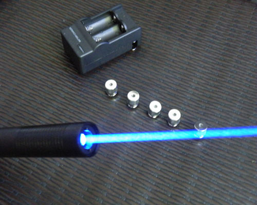 1000mW 445nm Blue Laser Pointer With 5 Different Style Caps